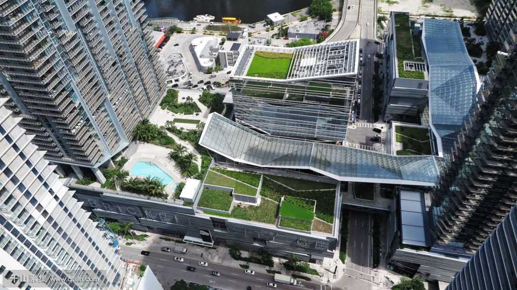 美国中心屋顶花园独创城市绿洲，精致化的景观布局，让人羡慕！