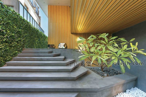 澳门别墅室内设计与植物墙的应用