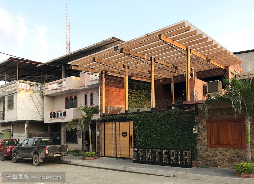 餐厅绿化案例·厄瓜多尔Canteri餐厅，享受自然好风景！